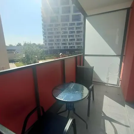 2-Bedroom Apartment With 2 Free Parking Spots - Tauron Arena-3